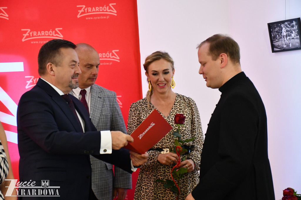 Dwunastu żyrardowskich nauczycieli z awansem