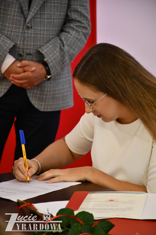 Dwunastu żyrardowskich nauczycieli z awansem