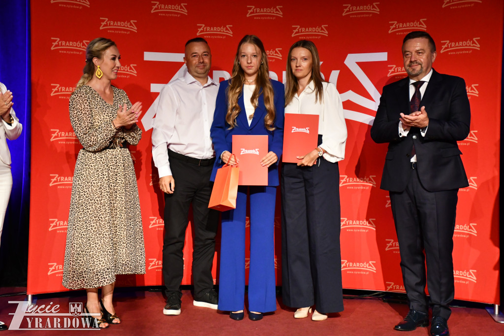 Najlepsi absolwenci żyrardowskich szkół