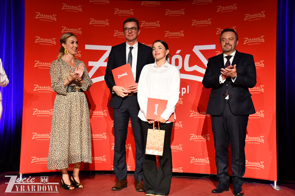 Najlepsi absolwenci żyrardowskich szkół