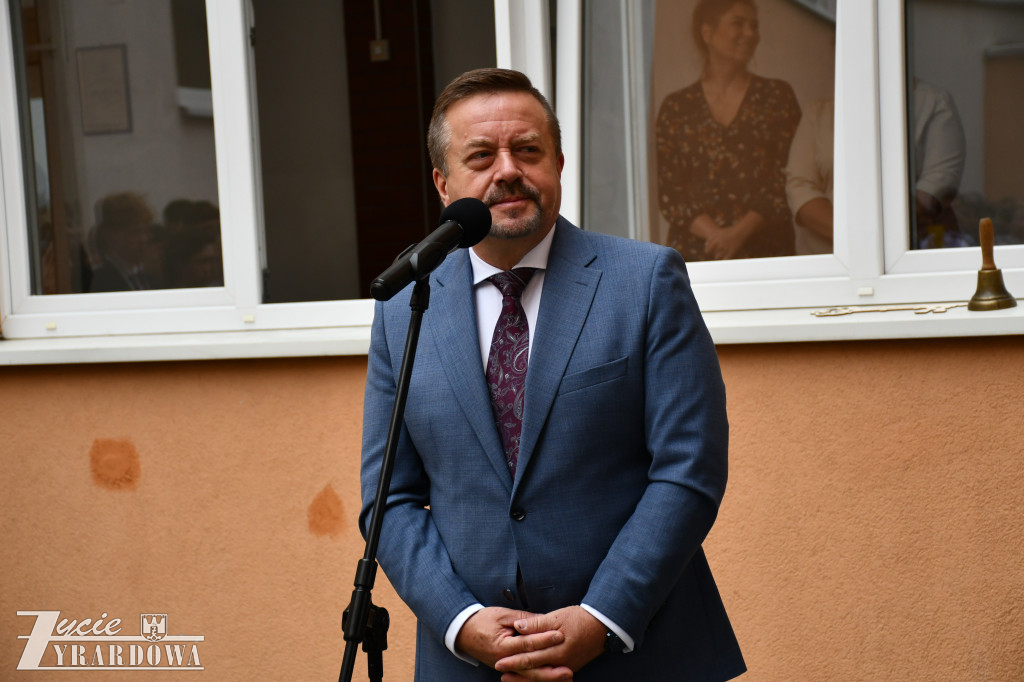 Zmiana dyrektorskiej warty w „Czerwoniaku”