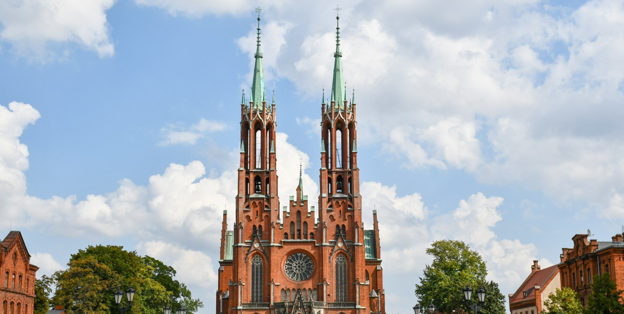 Zoom na kościół Farny