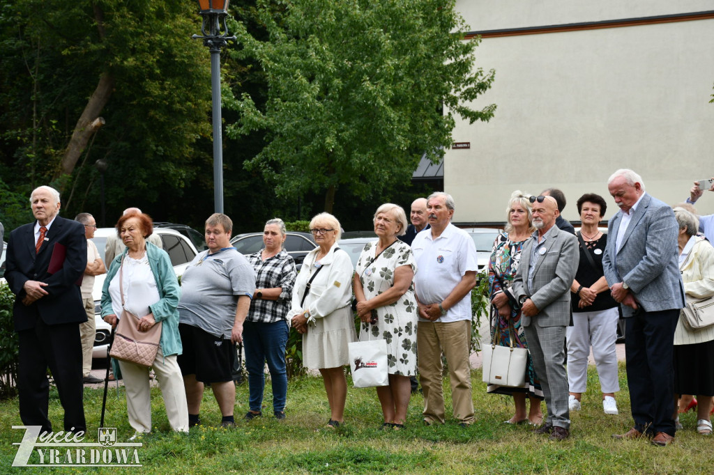 Mural Solidarności w nowym miejscu