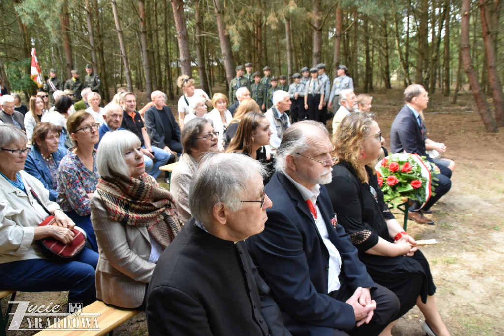 Krzyż Męczenników i hołd ofiarom sowieckiego reżimu