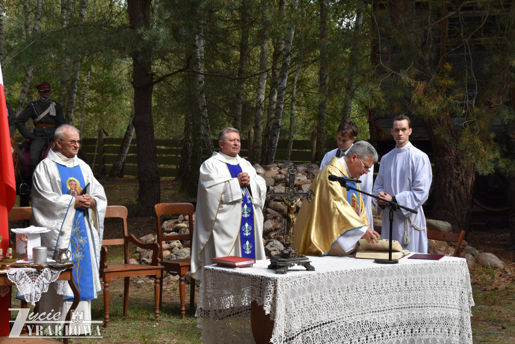 Krzyż Męczenników i hołd ofiarom sowieckiego reżimu