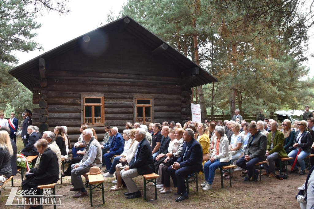 Krzyż Męczenników i hołd ofiarom sowieckiego reżimu