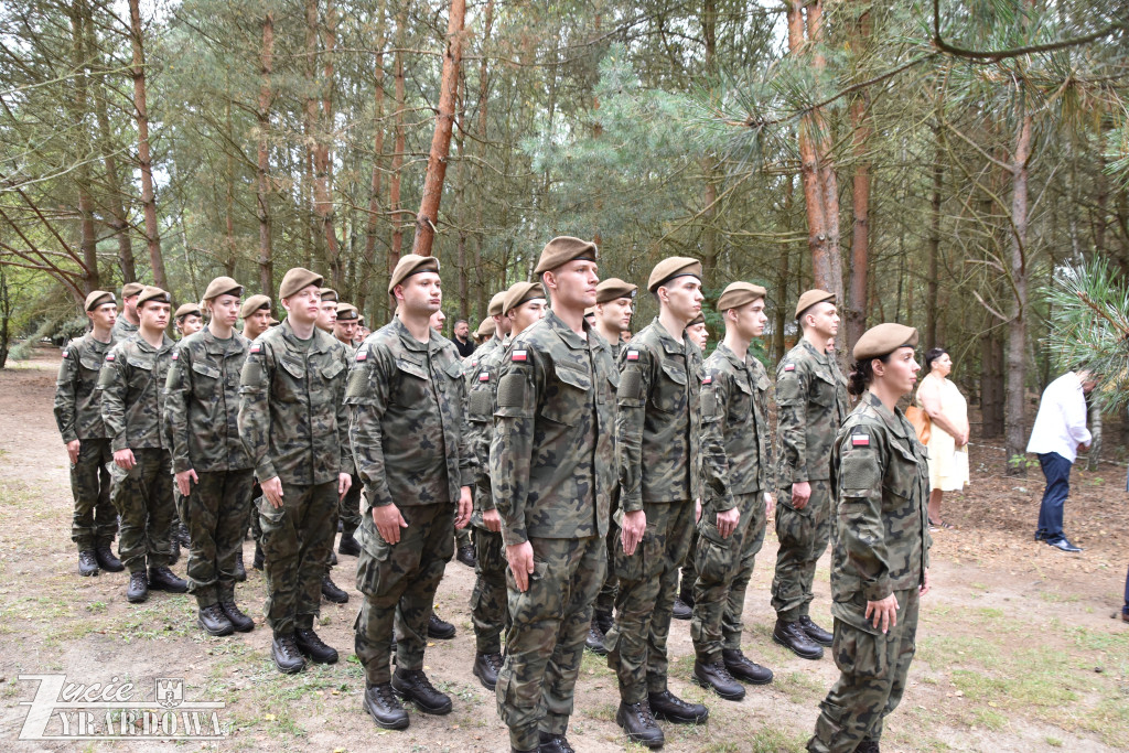 Krzyż Męczenników i hołd ofiarom sowieckiego reżimu