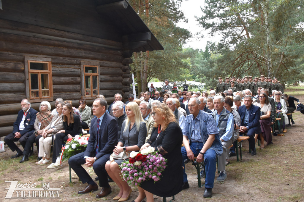 Krzyż Męczenników i hołd ofiarom sowieckiego reżimu
