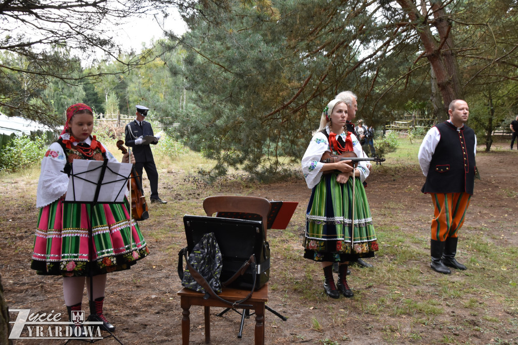 Krzyż Męczenników i hołd ofiarom sowieckiego reżimu