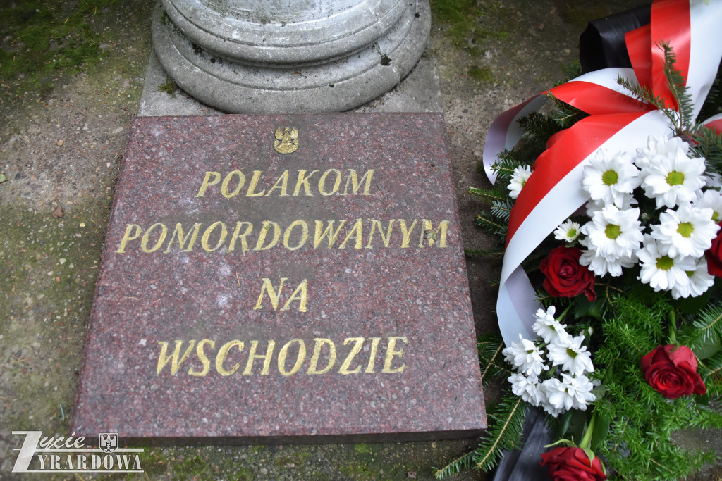 Krzyż Męczenników i hołd ofiarom sowieckiego reżimu