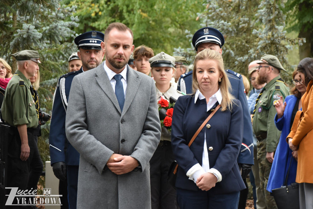 Wielki hołd poległym na Ziemi Jaktorowskiej