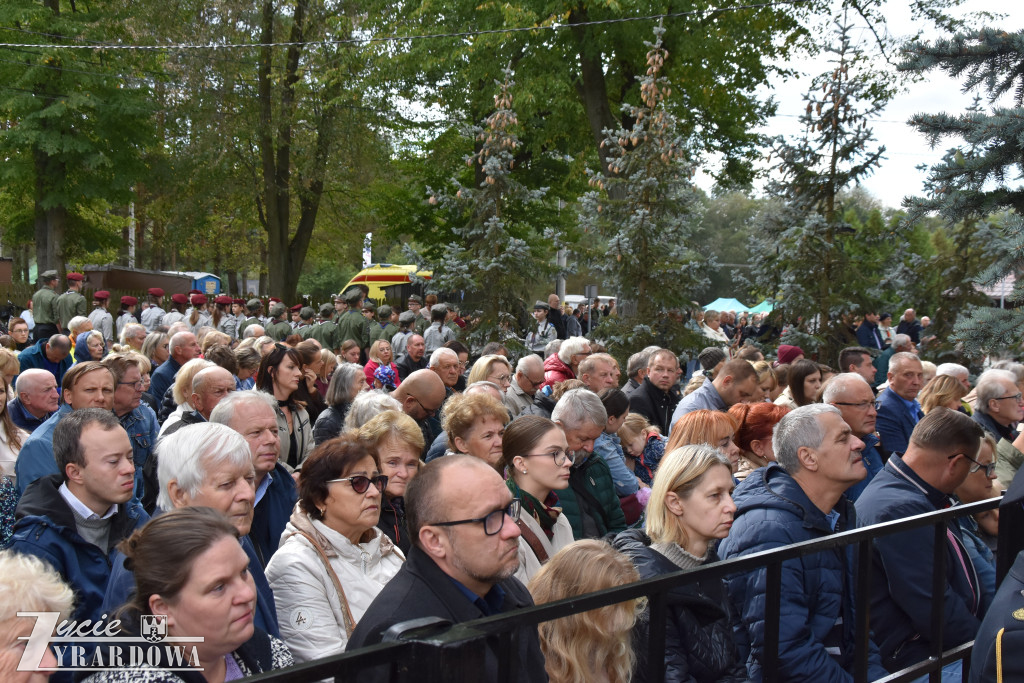 Wielki hołd poległym na Ziemi Jaktorowskiej