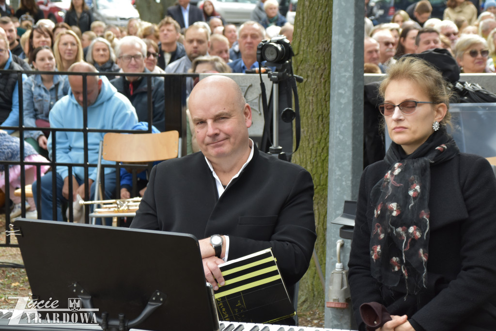 Wielki hołd poległym na Ziemi Jaktorowskiej