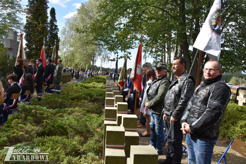 Wielki hołd poległym na Ziemi Jaktorowskiej
