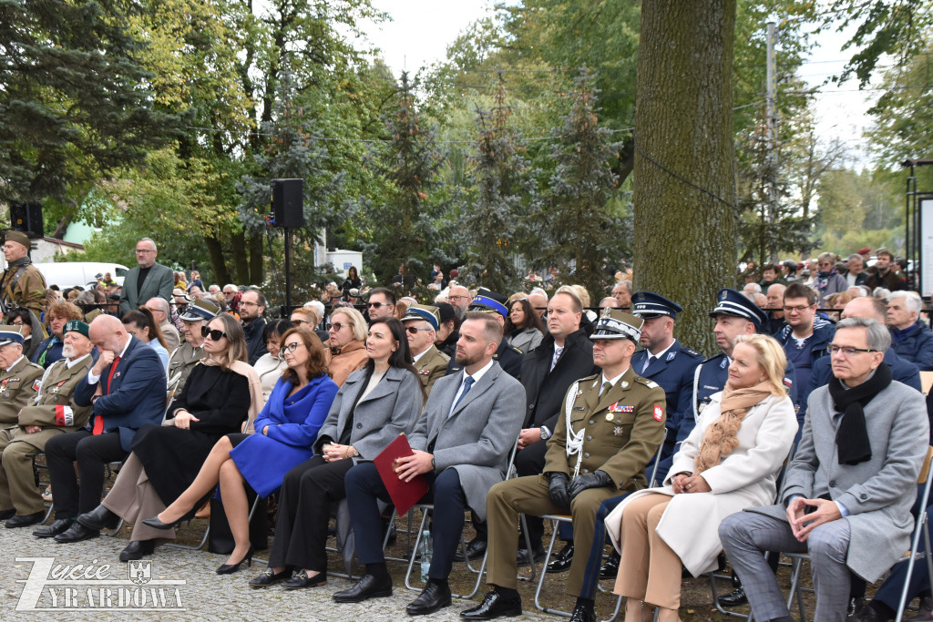 Wielki hołd poległym na Ziemi Jaktorowskiej