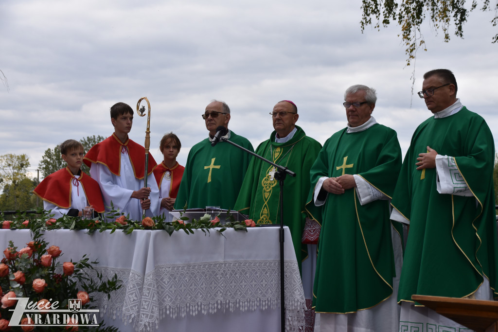 Wielki hołd poległym na Ziemi Jaktorowskiej