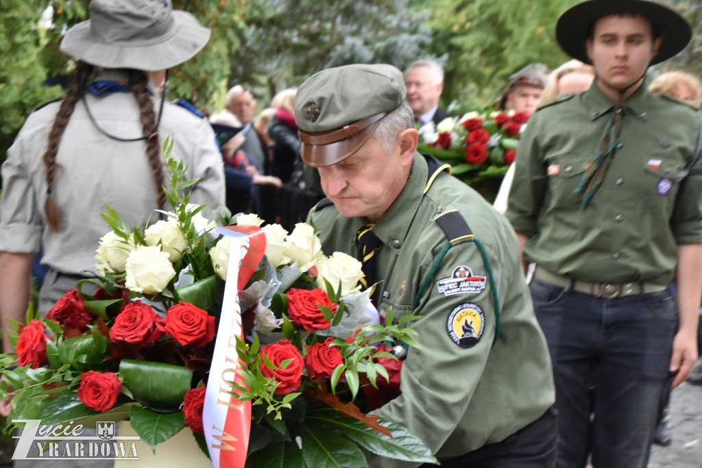 Wielki hołd poległym na Ziemi Jaktorowskiej