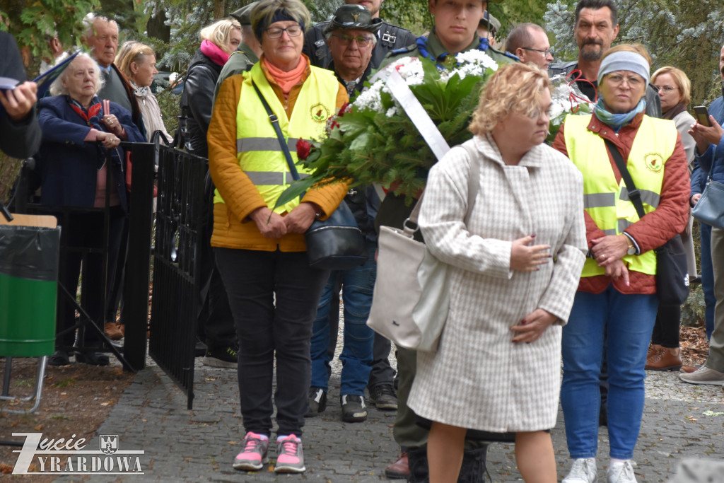Wielki hołd poległym na Ziemi Jaktorowskiej