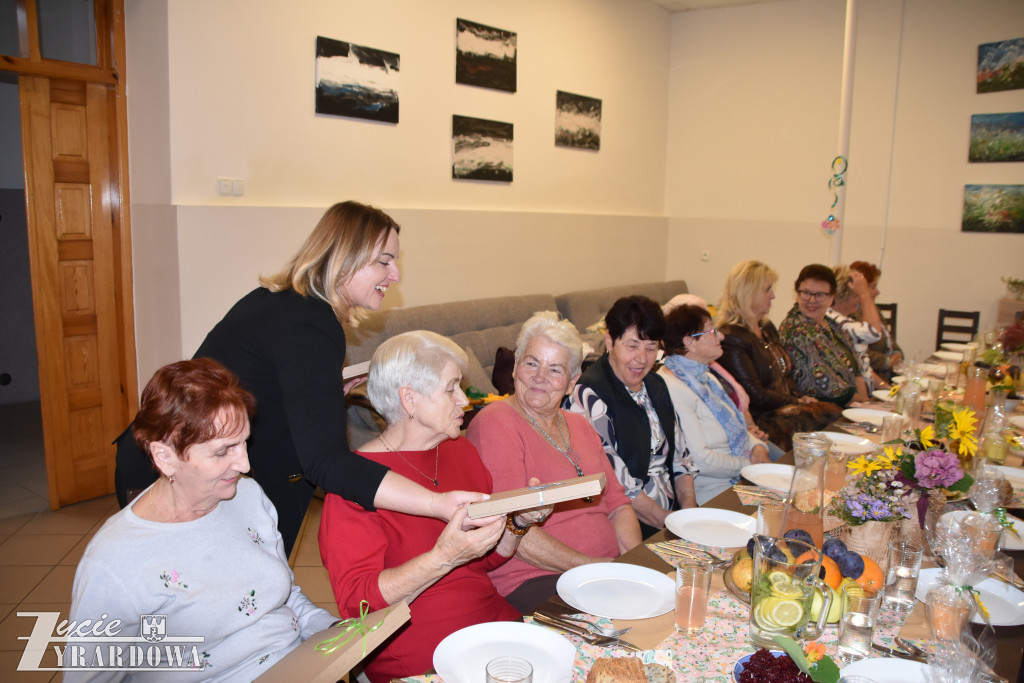 Seniorzy żyją aktywnie i są szczęśliwi