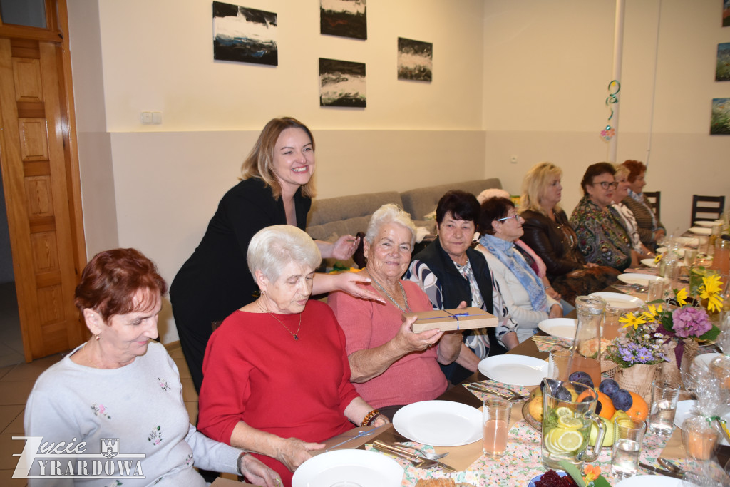 Seniorzy żyją aktywnie i są szczęśliwi