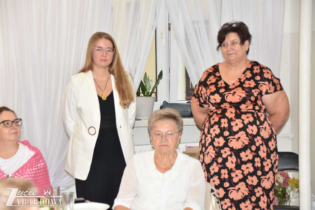 Seniorzy żyją aktywnie i są szczęśliwi