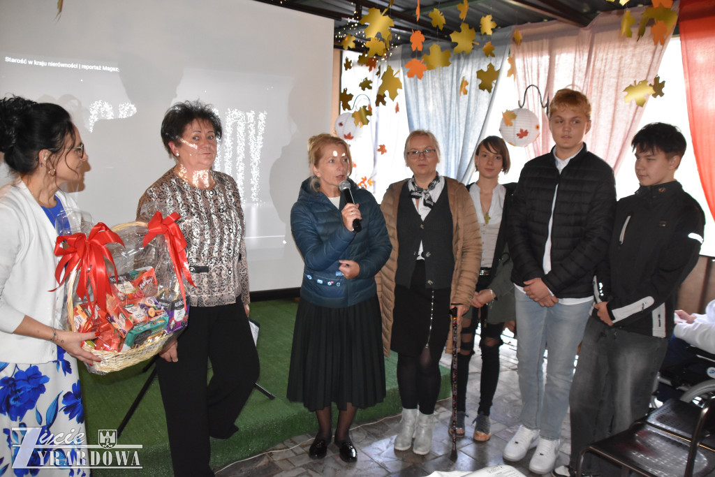 Powitano jesień, a z przyjaciółmi jest ona piękna