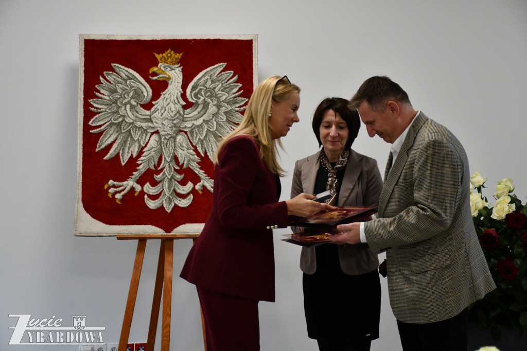 Żyrardów oddał hołd cichym bohaterom edukacji
