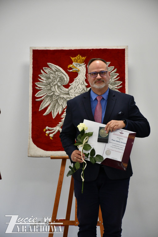 Żyrardów oddał hołd cichym bohaterom edukacji