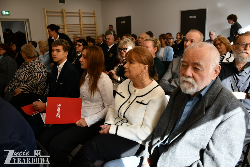 Żyrardów oddał hołd cichym bohaterom edukacji
