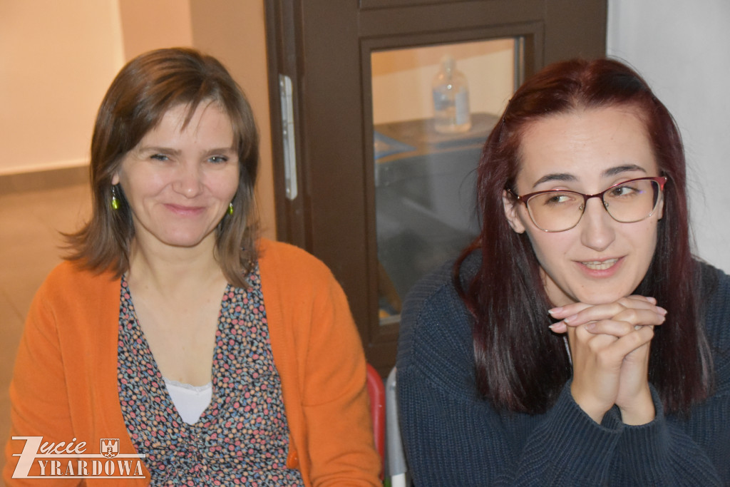 Podróż przez życie pisarki – od Asiuni do Joanny