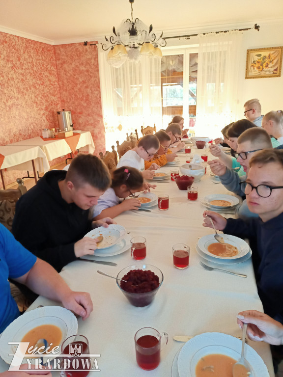 „Niezwykli” z SOSW odkrywają Polskę