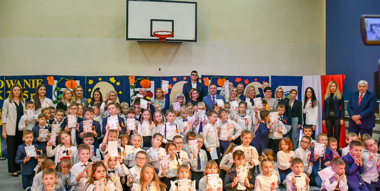 Pierwszaki z Czwórki już oficjalnie uczniami!