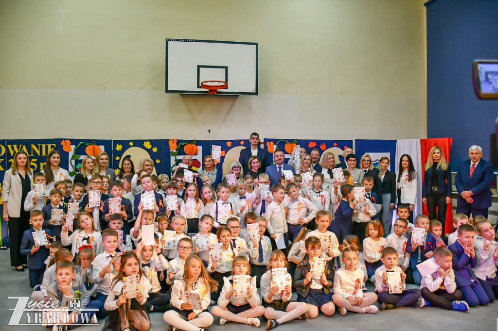 Pierwszaki z Czwórki już oficjalnie uczniami!