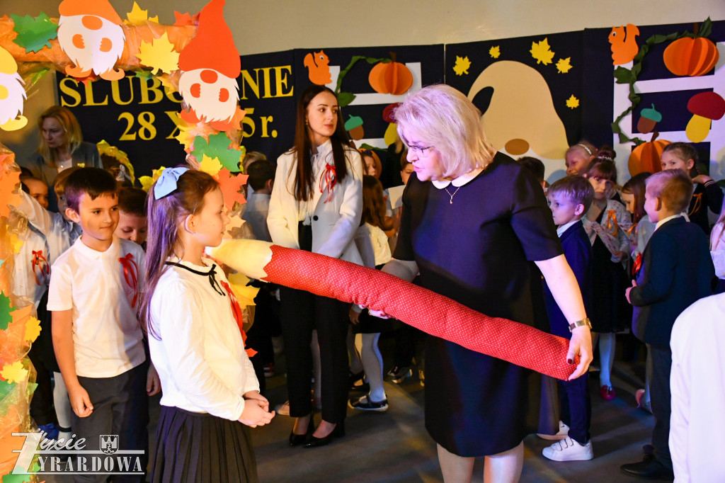 Pierwszaki z Czwórki już oficjalnie uczniami!