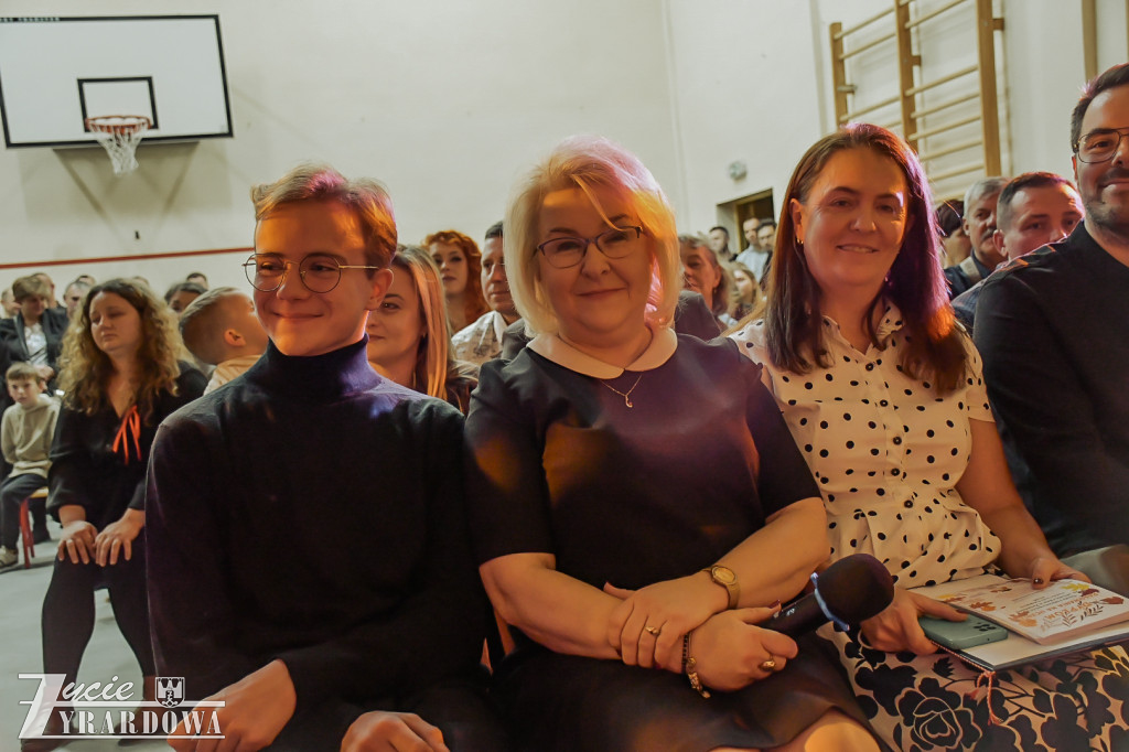 Pierwszaki z Czwórki już oficjalnie uczniami!