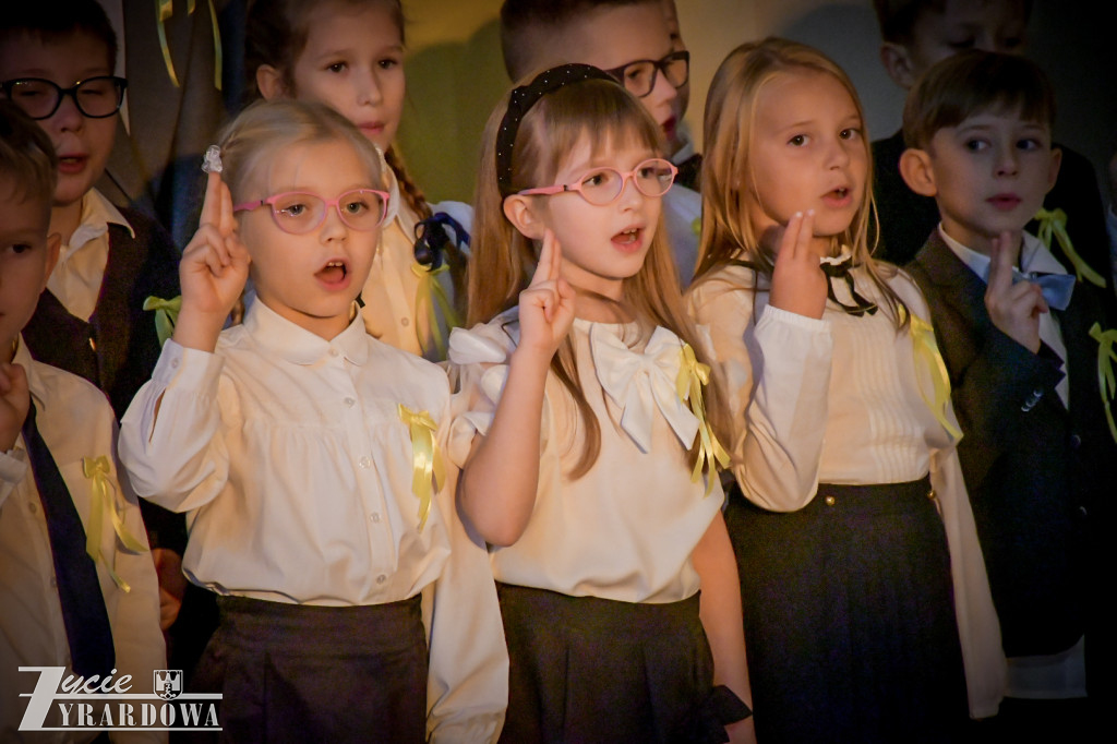 Pierwszaki z Czwórki już oficjalnie uczniami!