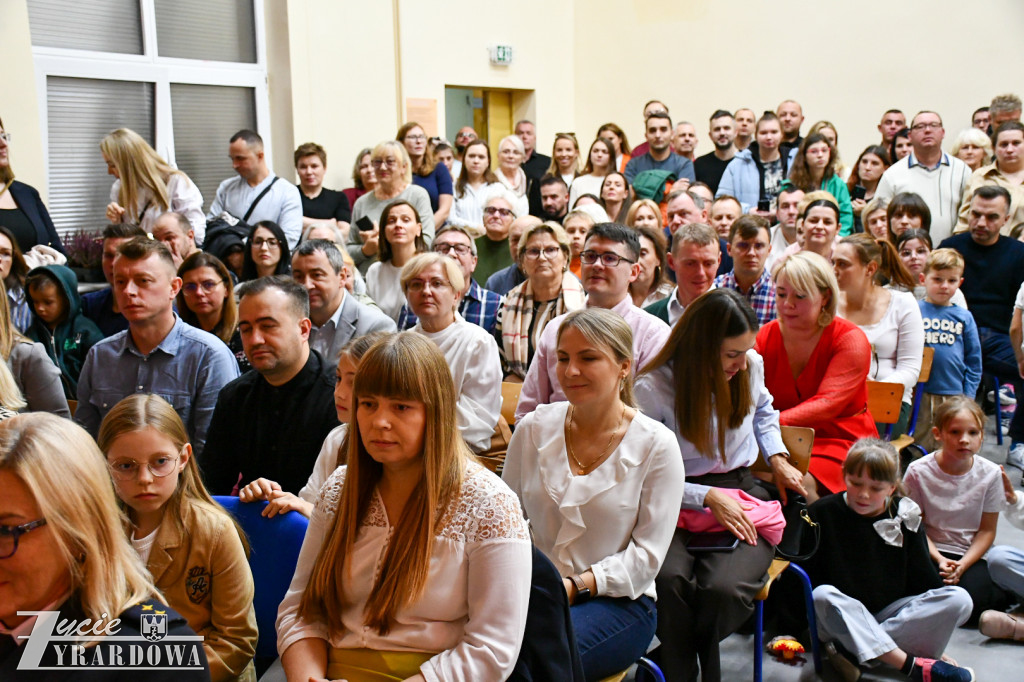 Pierwszaki z Czwórki już oficjalnie uczniami!