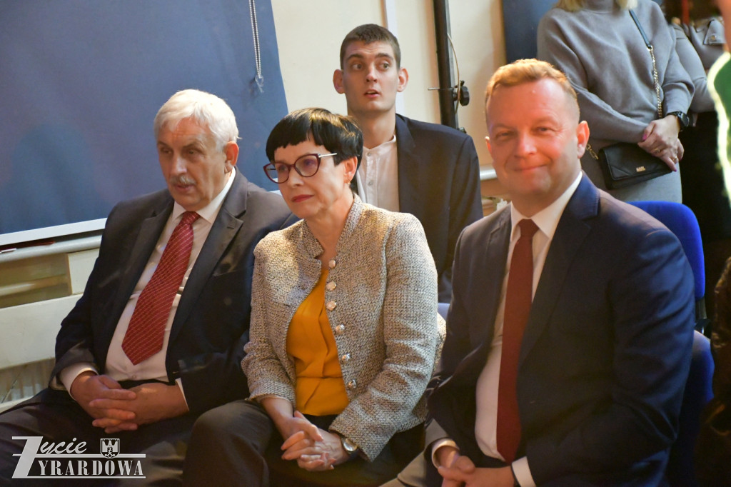 Pierwszaki z Czwórki już oficjalnie uczniami!