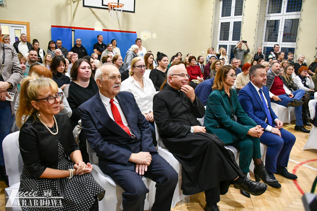 1a i 1b z „Siódemki” dołączyły do grona uczniów