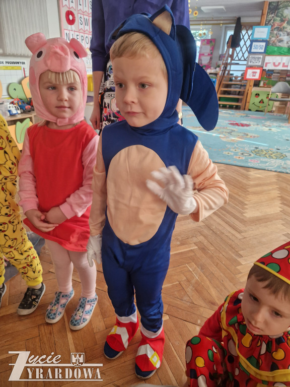 Dzień Postaci z Bajek w „Dziesiątce”