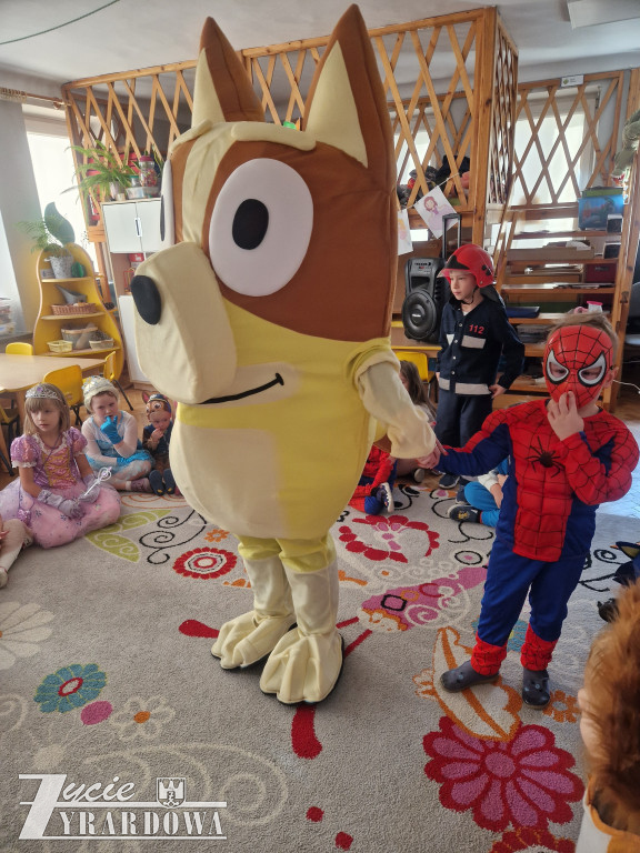 Dzień Postaci z Bajek w „Dziesiątce”