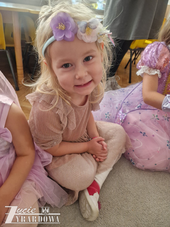 Dzień Postaci z Bajek w „Dziesiątce”