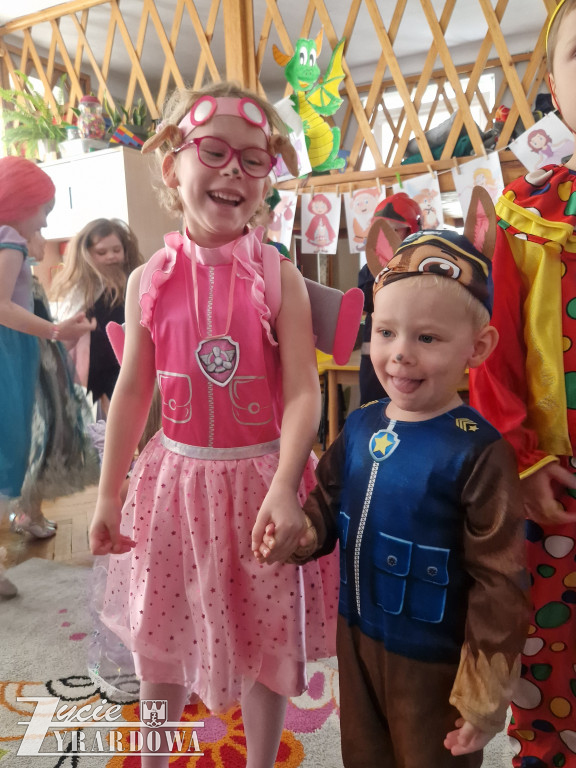 Dzień Postaci z Bajek w „Dziesiątce”