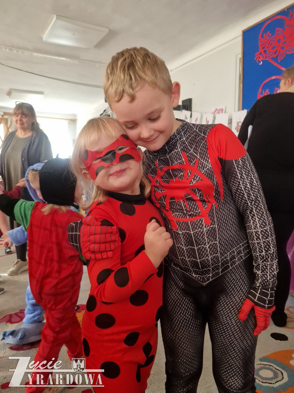 Dzień Postaci z Bajek w „Dziesiątce”