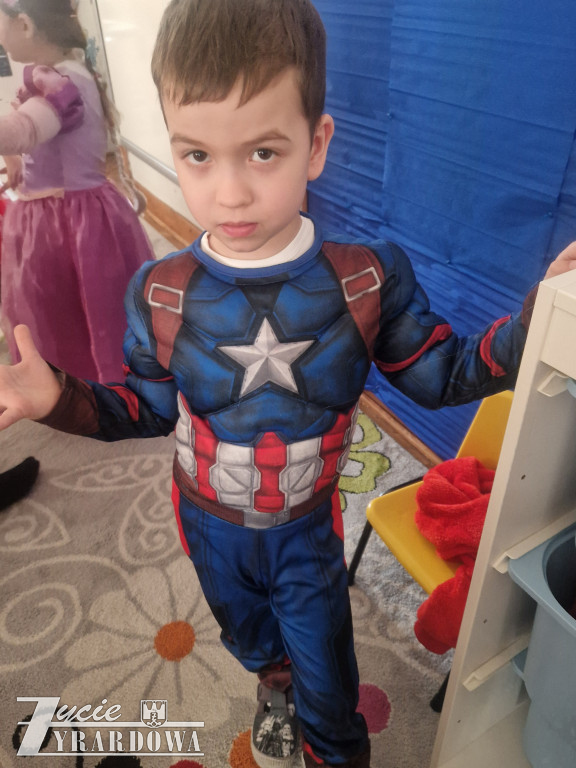 Dzień Postaci z Bajek w „Dziesiątce”