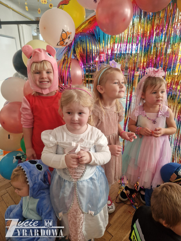 Dzień Postaci z Bajek w „Dziesiątce”