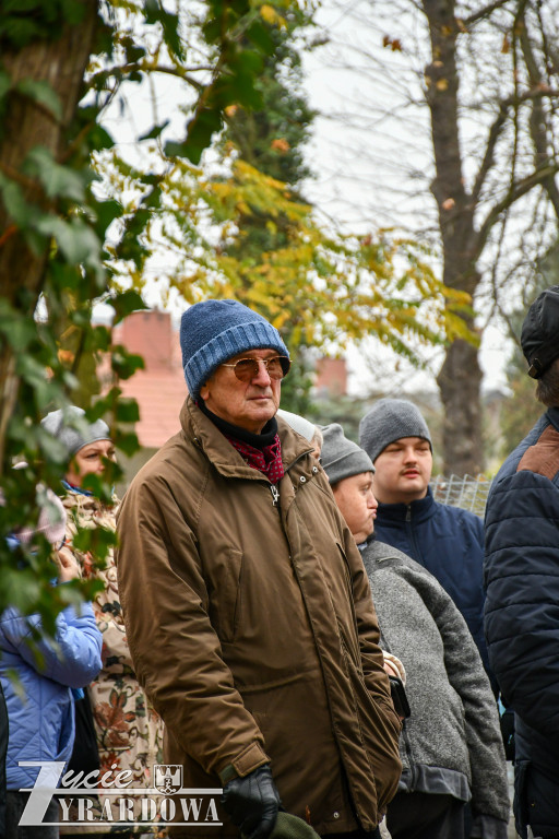 Zaduszkowy spacer po żyrardowskim cmentarzu