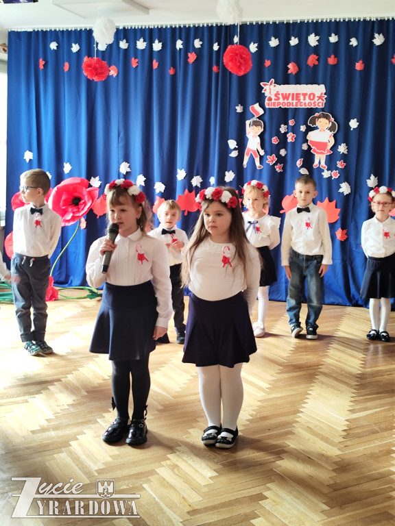 Patriotyczne świętowanie w Przedszkolu nr 10