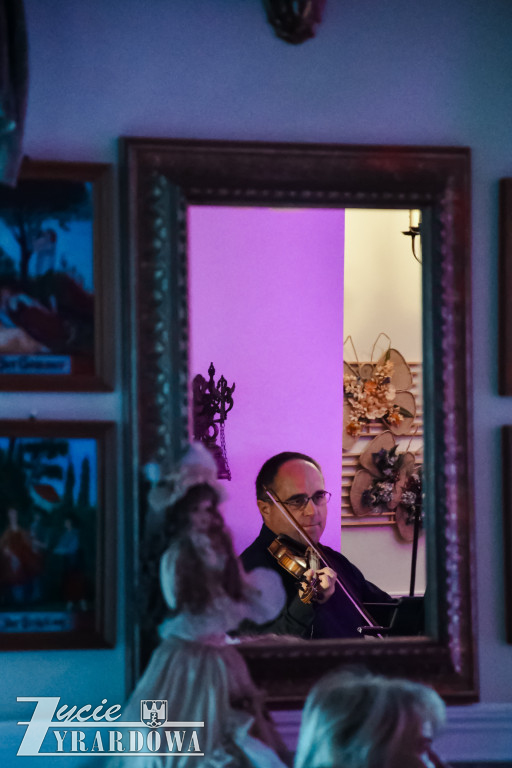 Muzyka i uśmiechy  w Przestrzeni Seniora