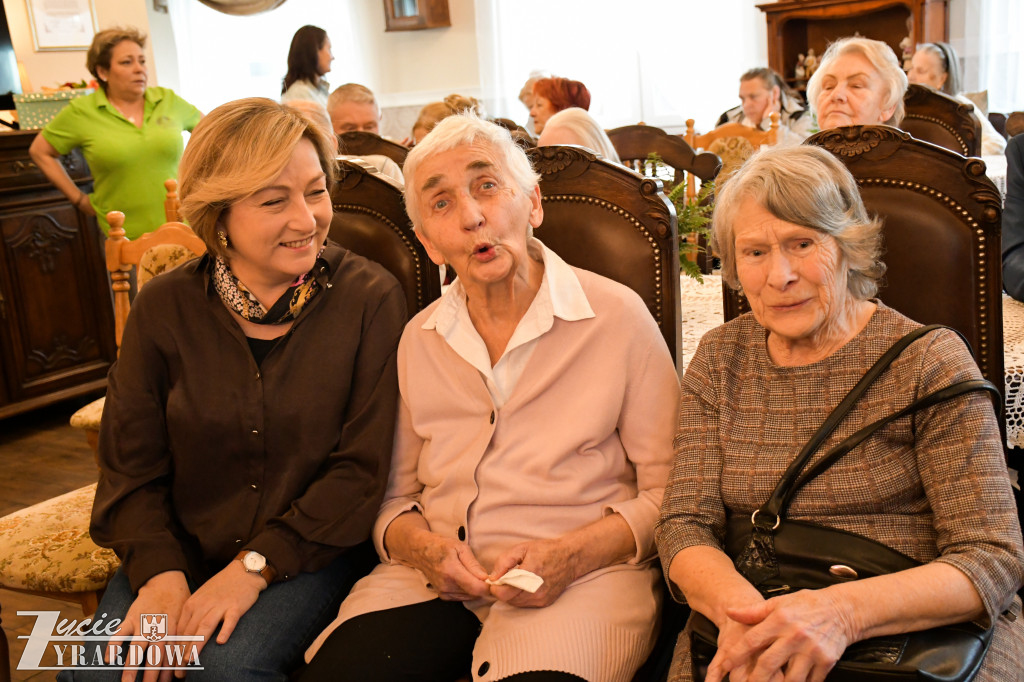 Muzyka i uśmiechy  w Przestrzeni Seniora